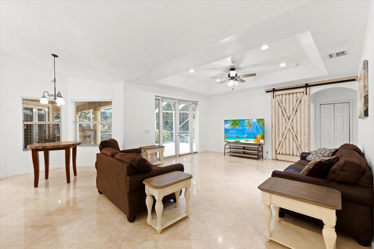 Sunshine Estates - Residential Lease