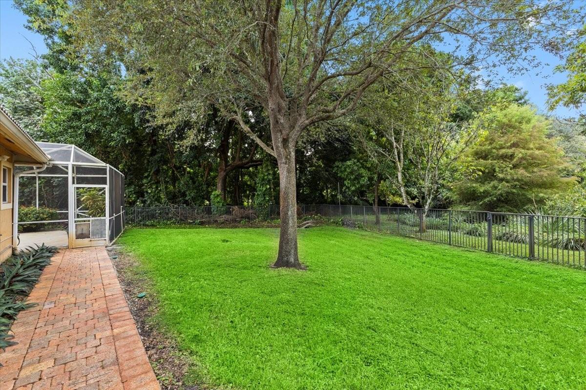 Sunshine Estates - Residential Lease