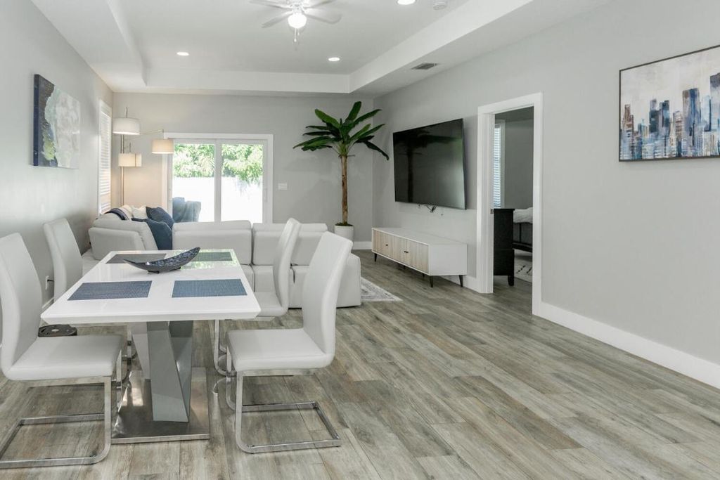 Photo of 17701 Yancy Avenue, Jupiter, FL 33458 (MLS # R10993618)