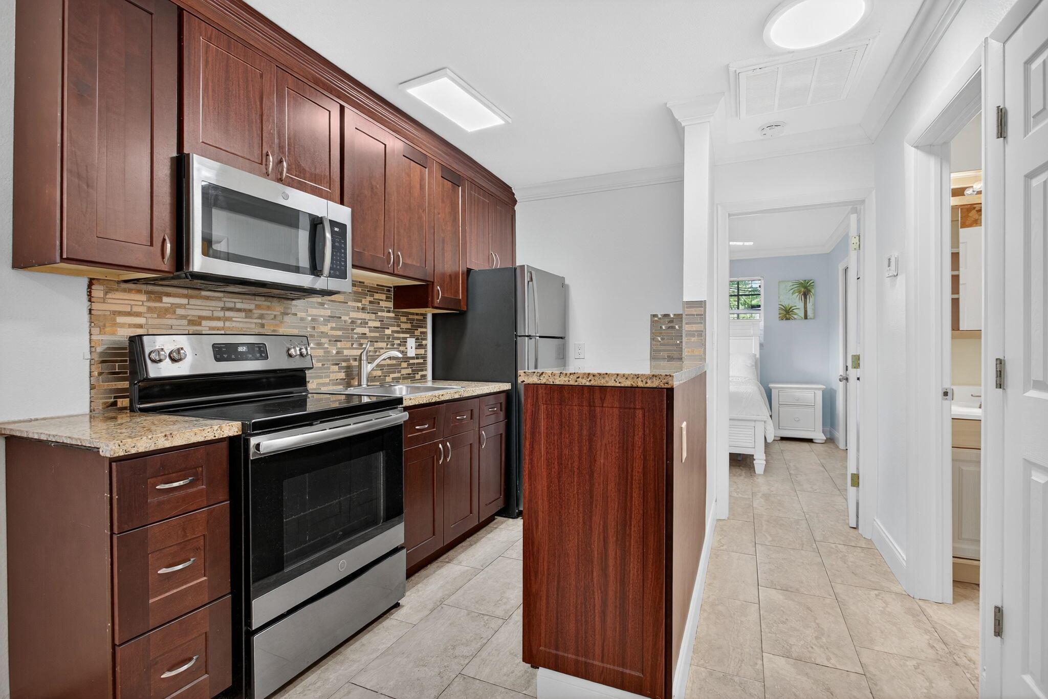 Hillsboro Shores Sec B 22 - Residential Lease