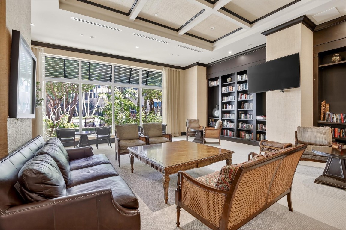 Veranda Condo - Residential