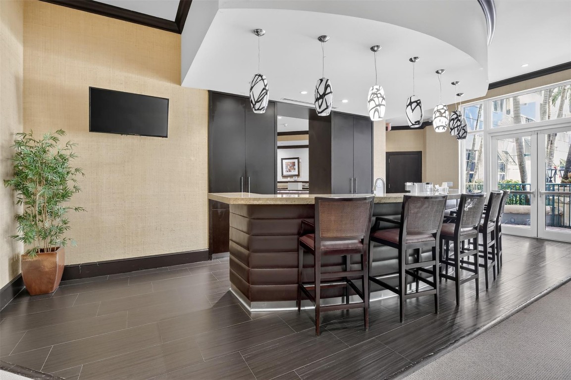 Veranda Condo - Residential