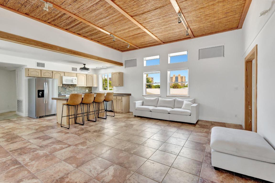 CORAL COVE BEACH SECTION 1 - Residential