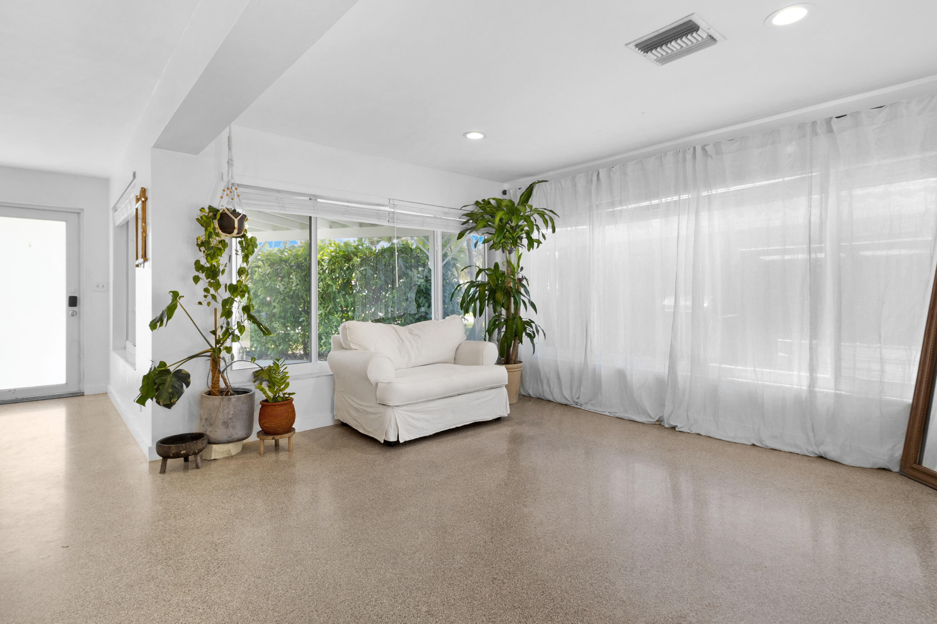 EASTWAY PARK SEC 4 - Residential