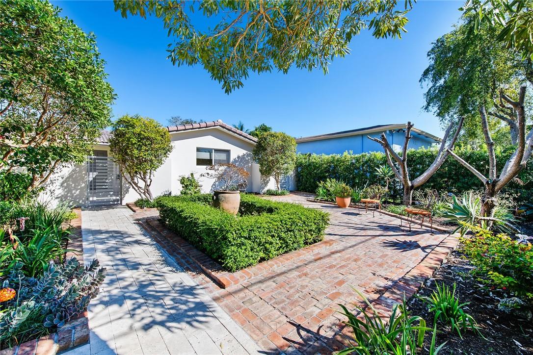 Coral Point 31-27 B - Residential