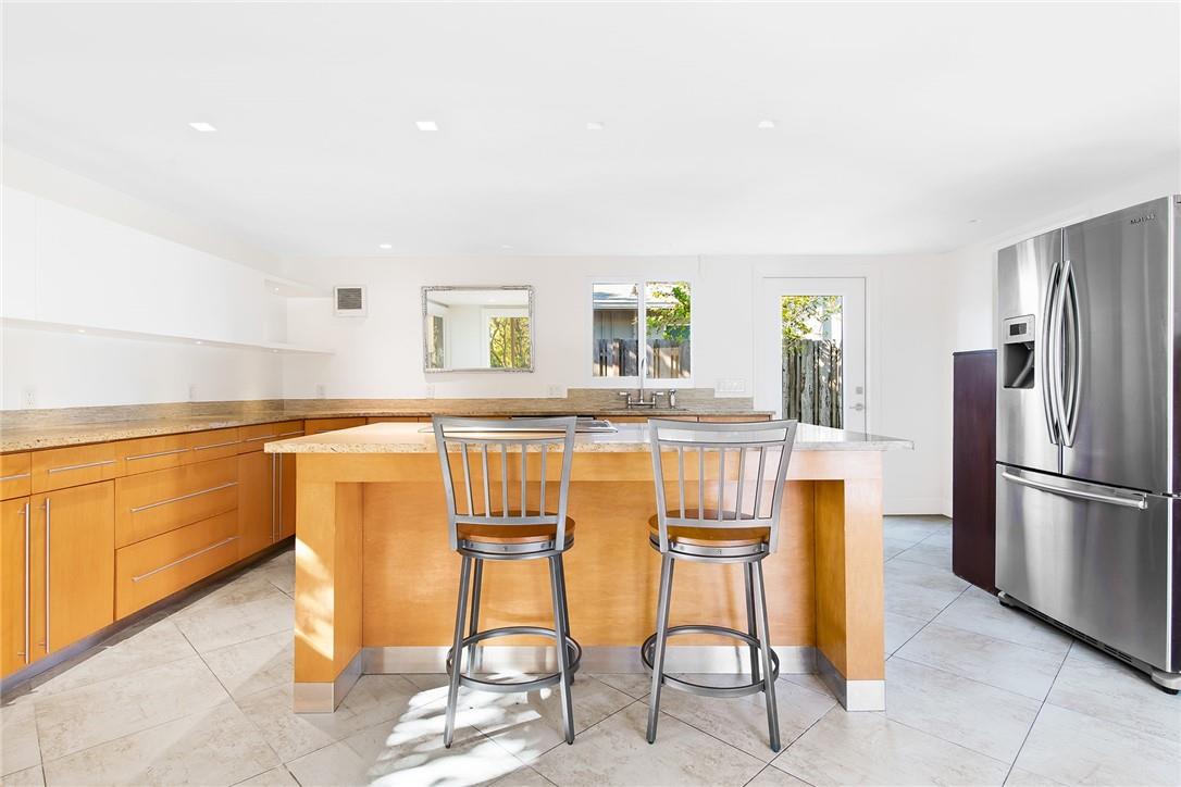 Coral Point 31-27 B - Residential