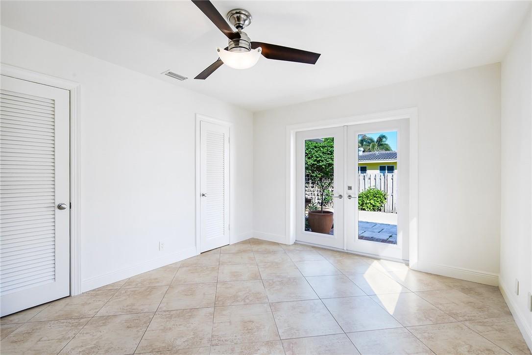 Coral Point 31-27 B - Residential