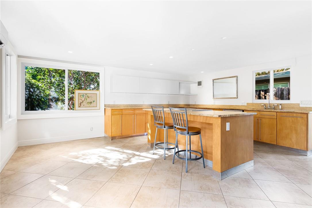 Coral Point 31-27 B - Residential