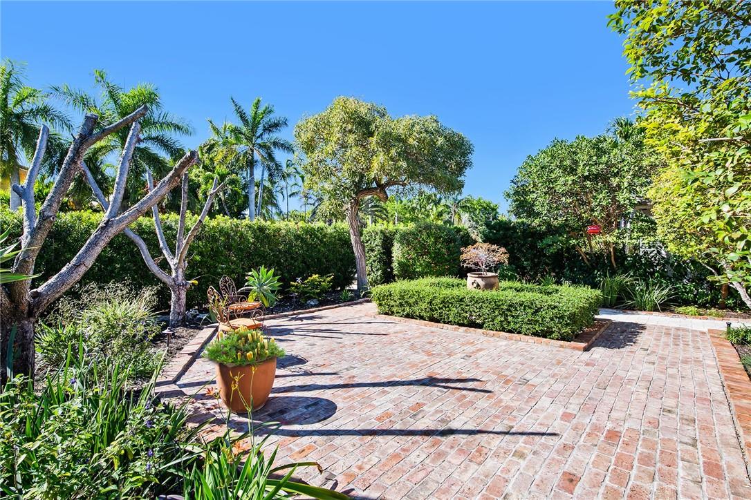 Coral Point 31-27 B - Residential