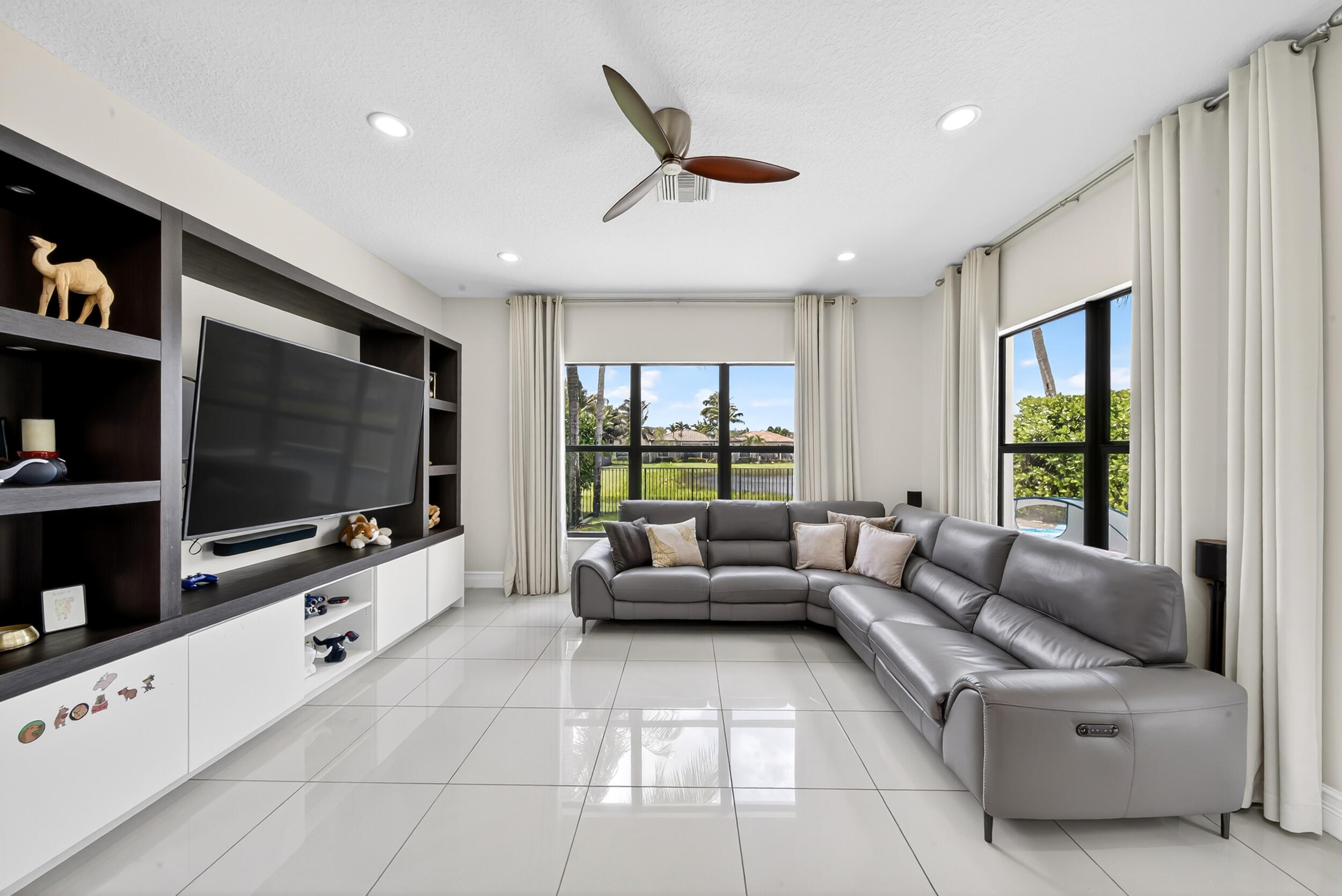 BRIDGES PL 8 - Residential