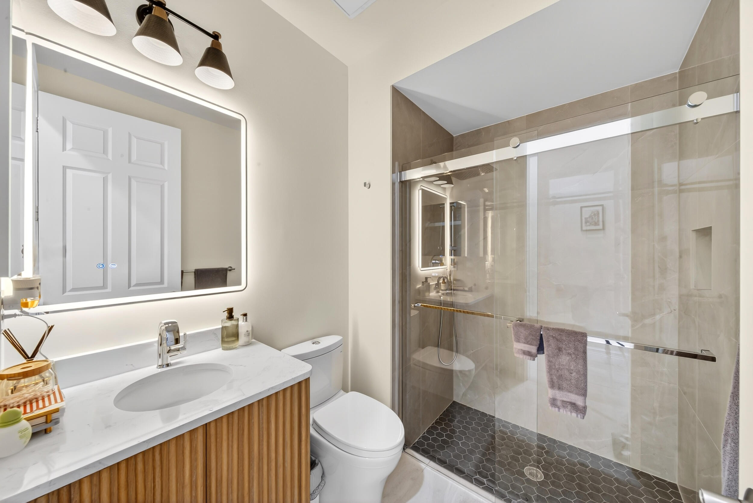 BRIDGES PL 8 - Residential