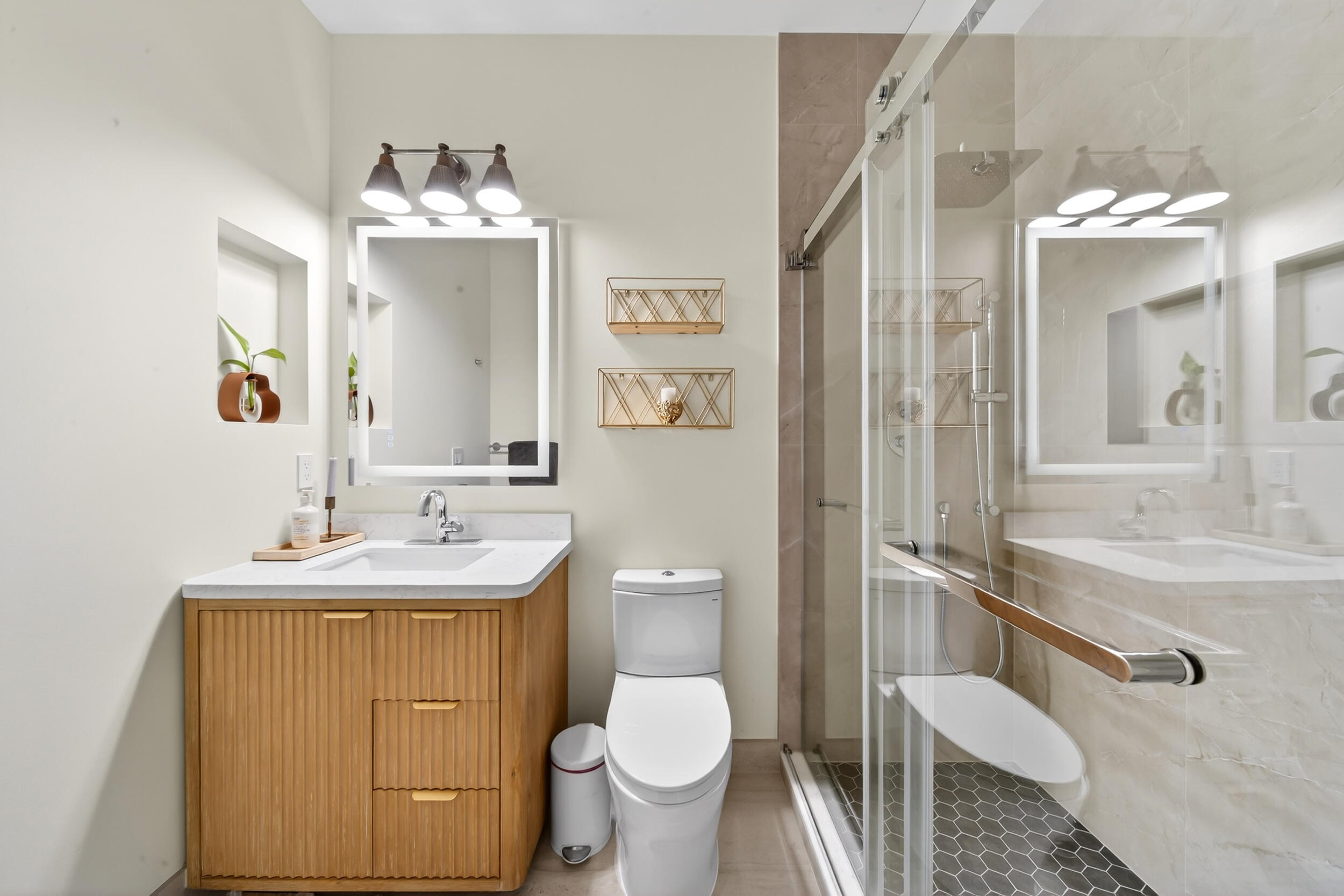 BRIDGES PL 8 - Residential