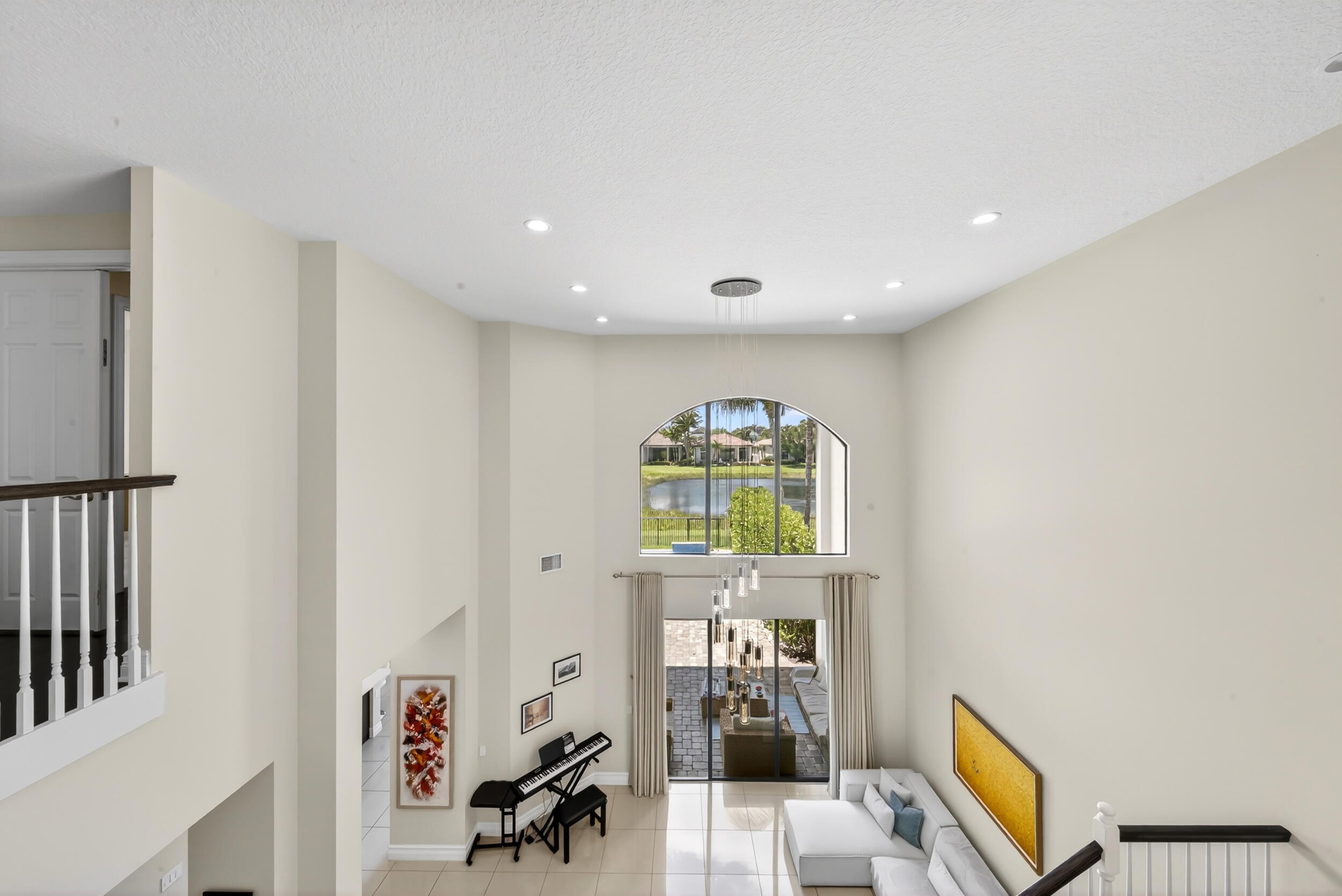 BRIDGES PL 8 - Residential