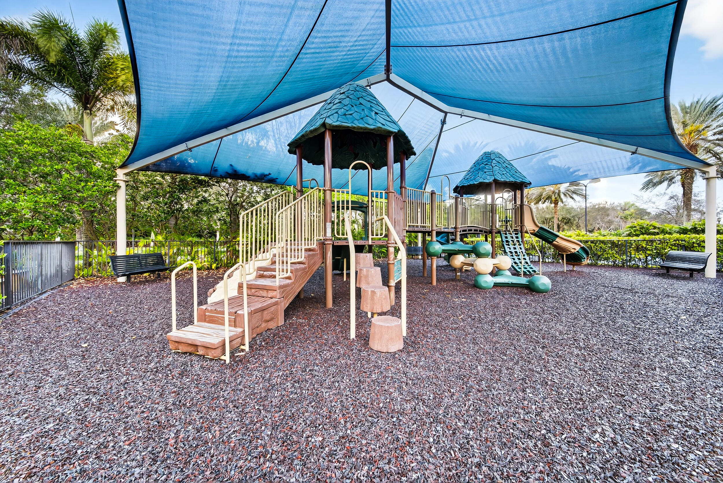 BRIDGES PL 8 - Residential