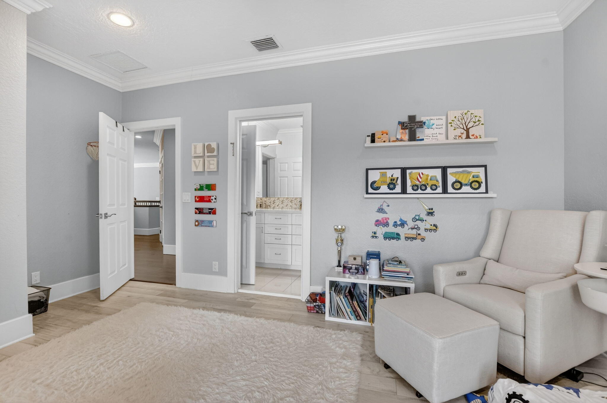 HAMPTONS at WOODFIELD COUNTRY CLUB - Residential