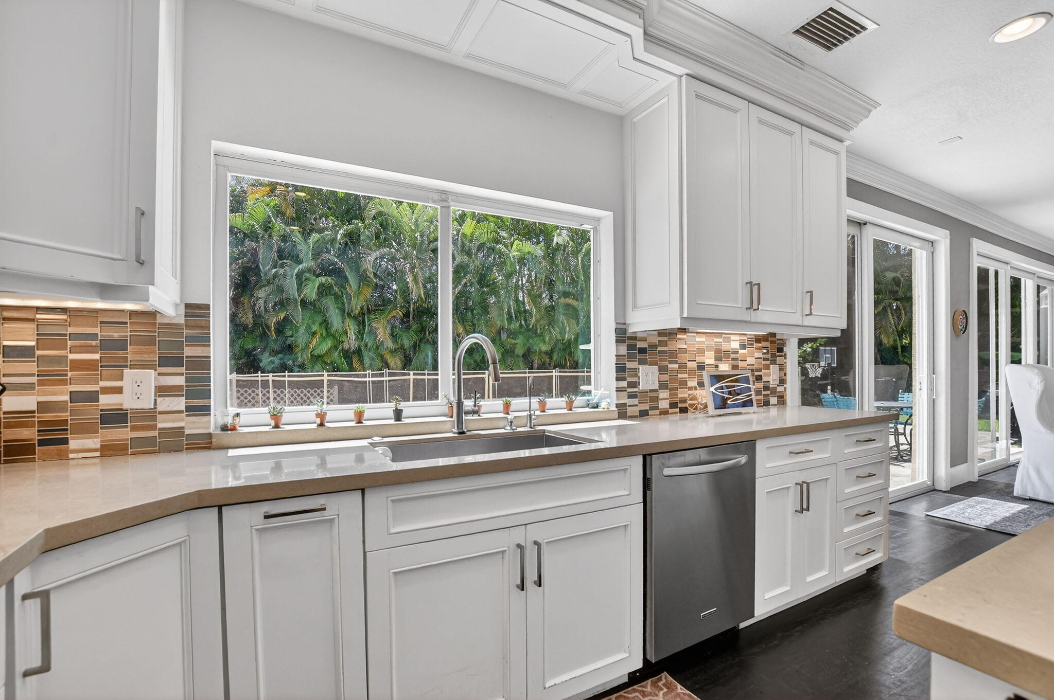 HAMPTONS at WOODFIELD COUNTRY CLUB - Residential