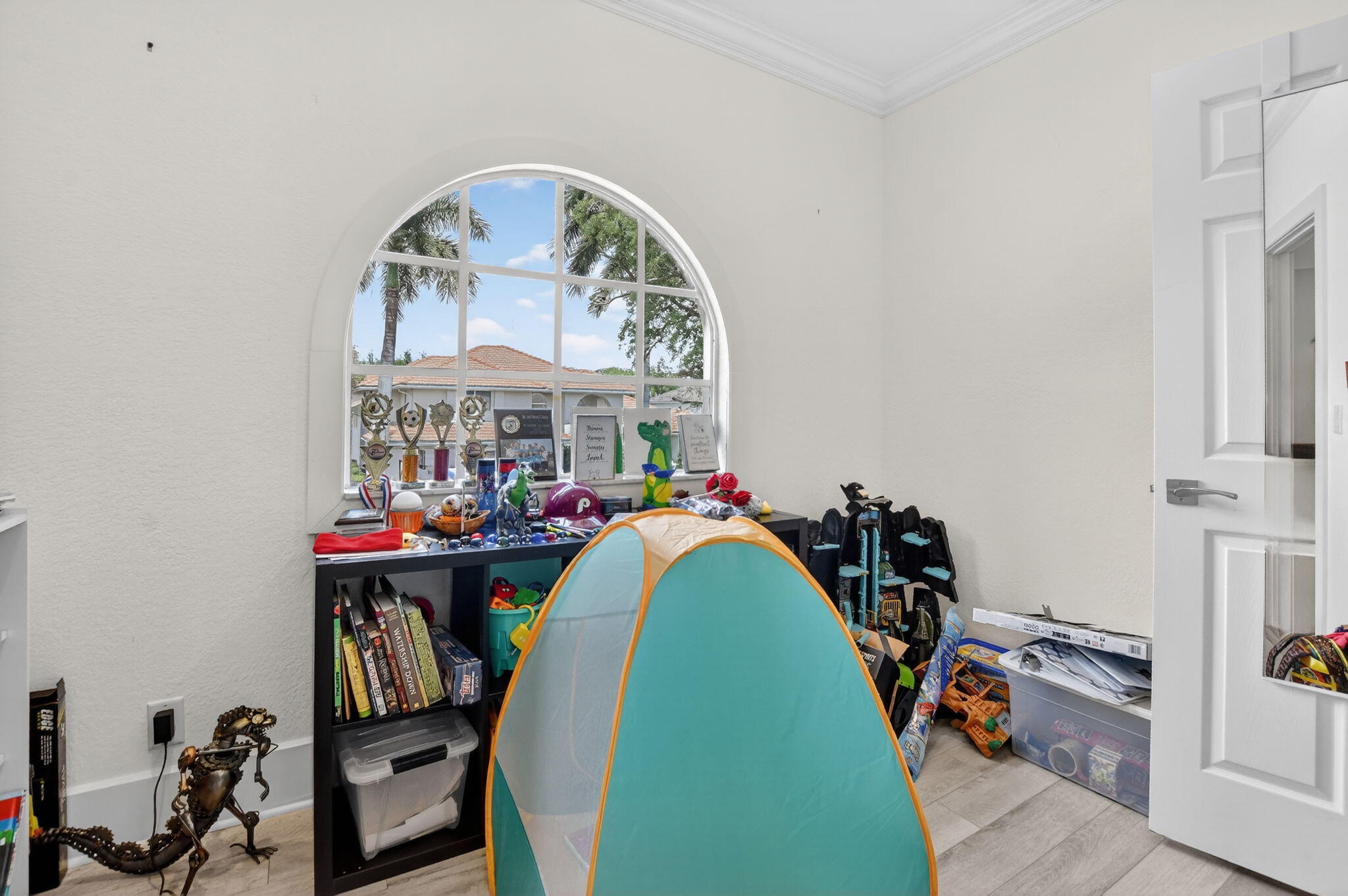 HAMPTONS at WOODFIELD COUNTRY CLUB - Residential