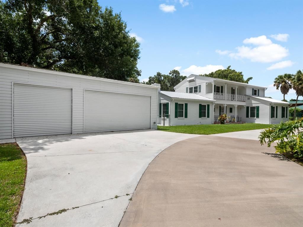 Photo of 3405 Delaware Avenue, Fort Pierce, FL 34947 (MLS # R10735940)