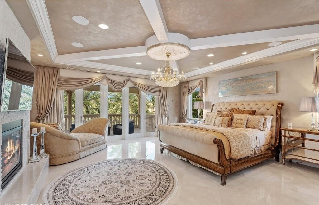 HARBOR BEACH - Residential