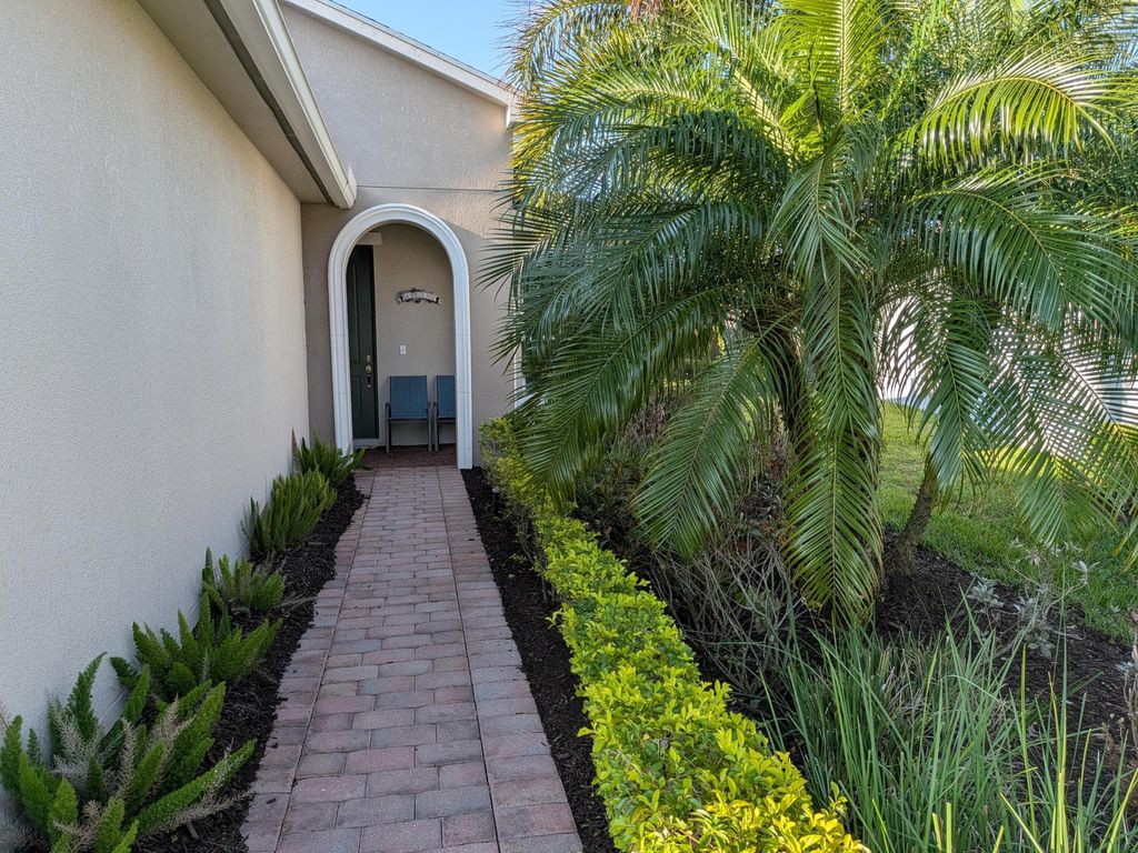Photo of 10247 SW Indian Lilac Trail, Port Saint Lucie, FL 34987 (MLS # B26007570)