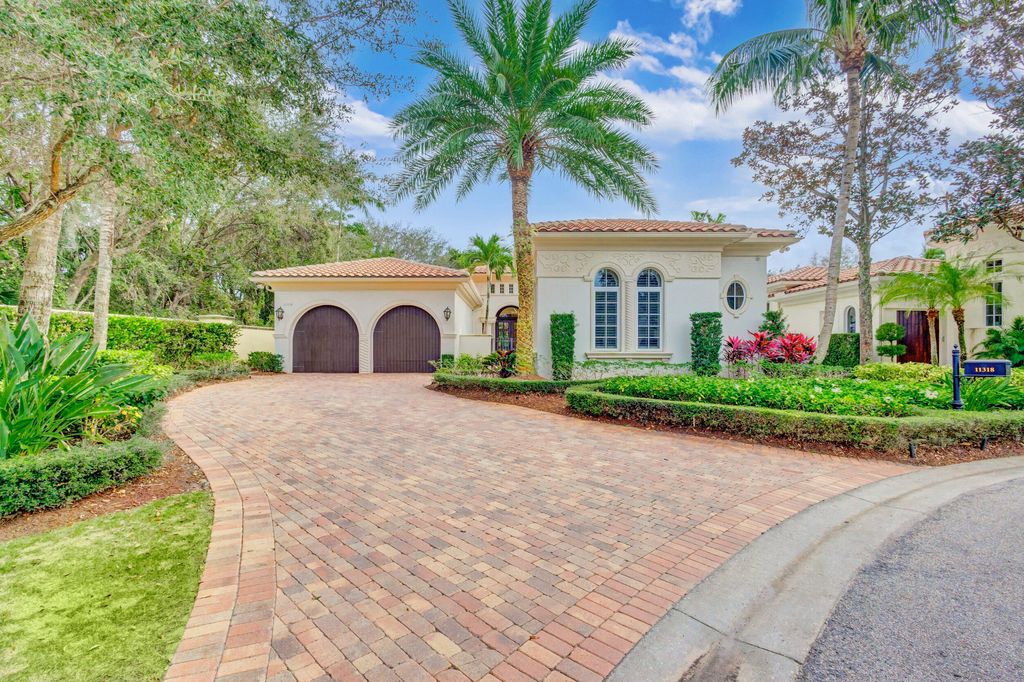 Photo of 11318 Caladium Lane, Palm Beach Gardens, FL 33418 (MLS # R10957507)