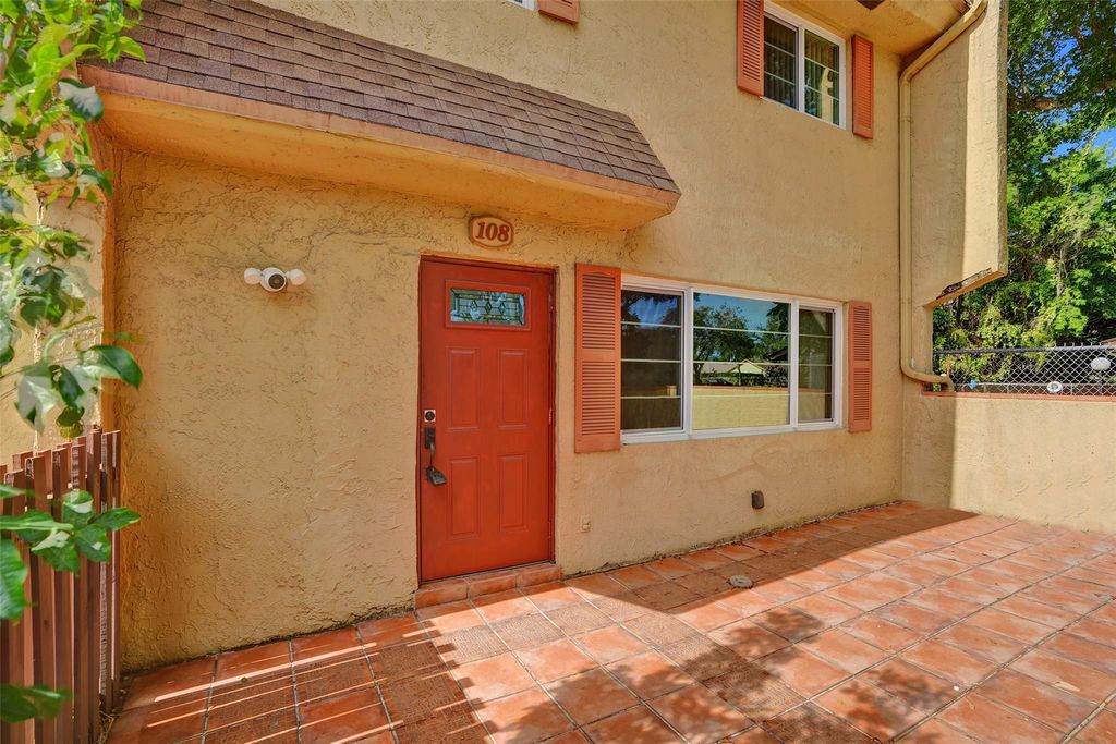 Photo of 7175 Nova Dr #108, Davie, FL 33317 (MLS # F10541725)