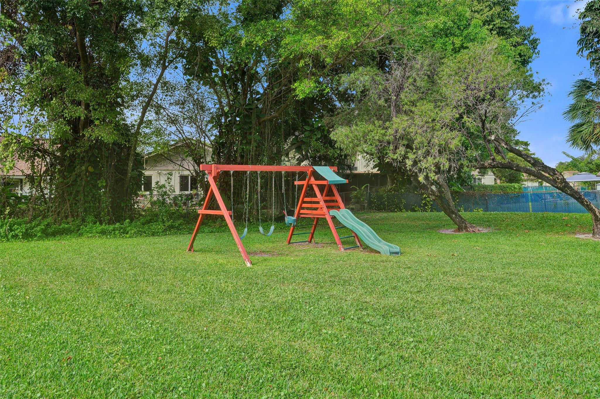 ARISTA PARK - Residential