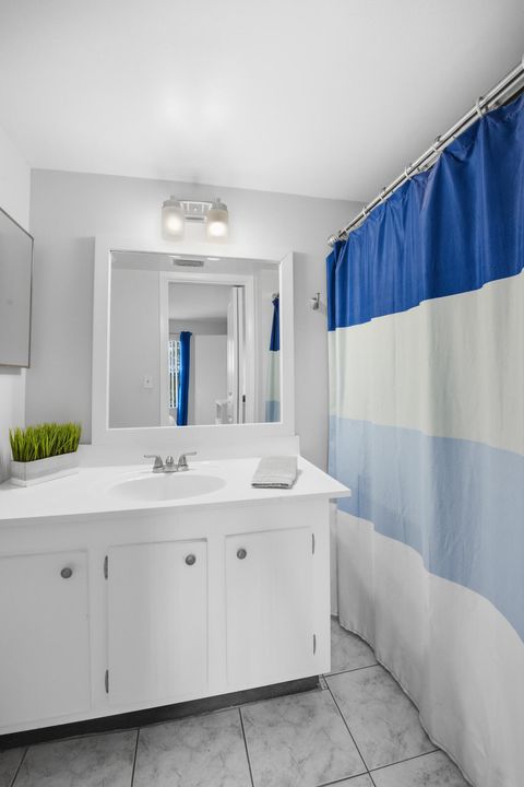 Tiny photo for 7118 Golf Colony Court #106, Lake Worth, FL 33467 (MLS # R11165658)