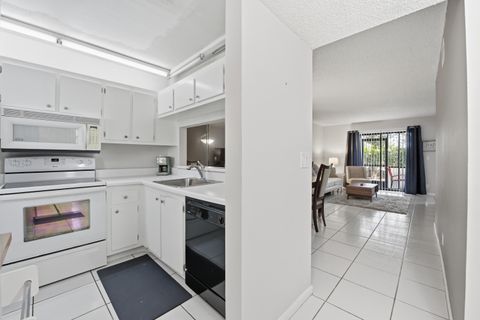 Tiny photo for 7118 Golf Colony Court #106, Lake Worth, FL 33467 (MLS # R11165658)