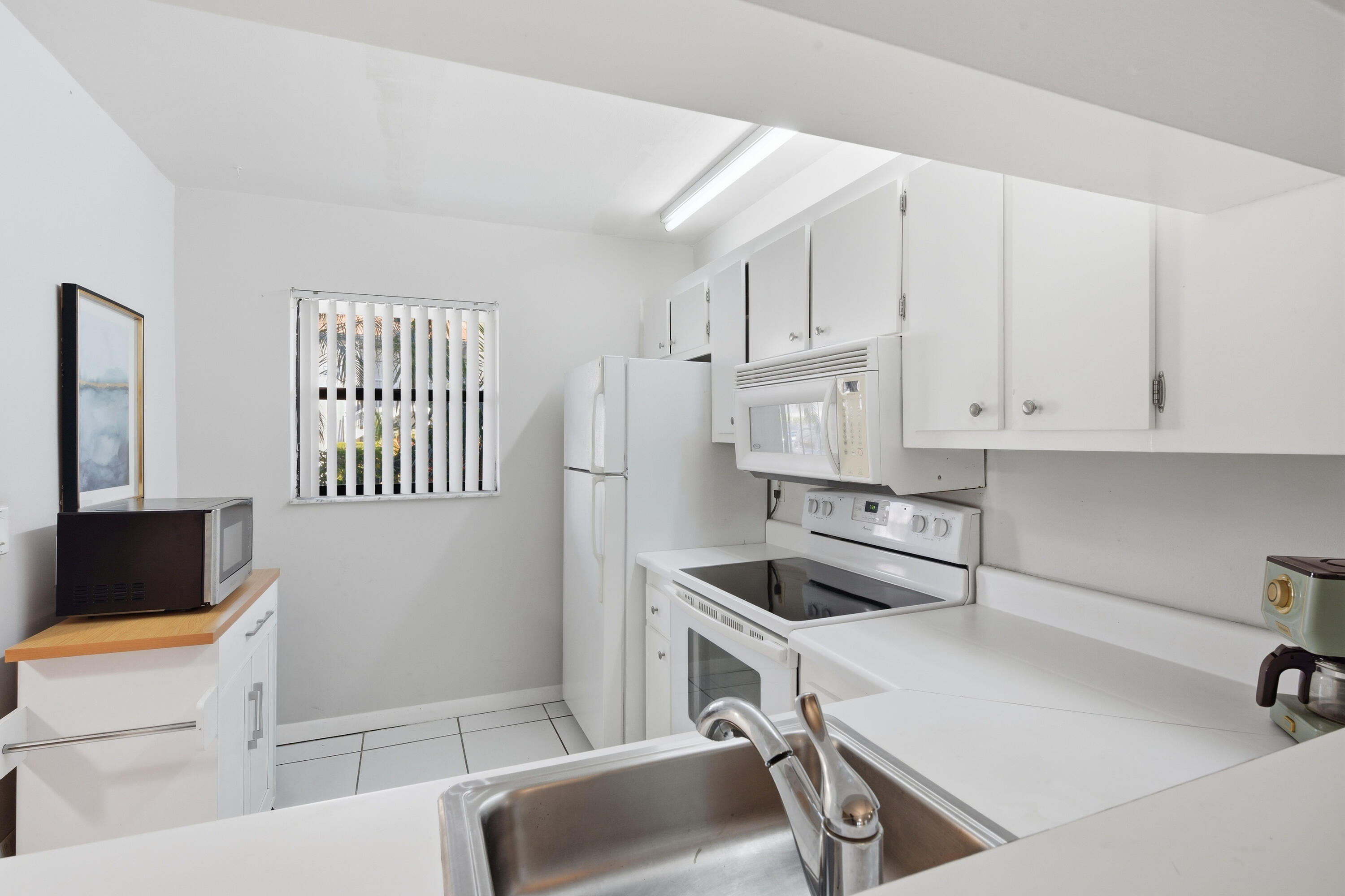 LUCERNE LAKES GOLF COLONY CONDOS 1 THRU 12 AND 14 - Residential