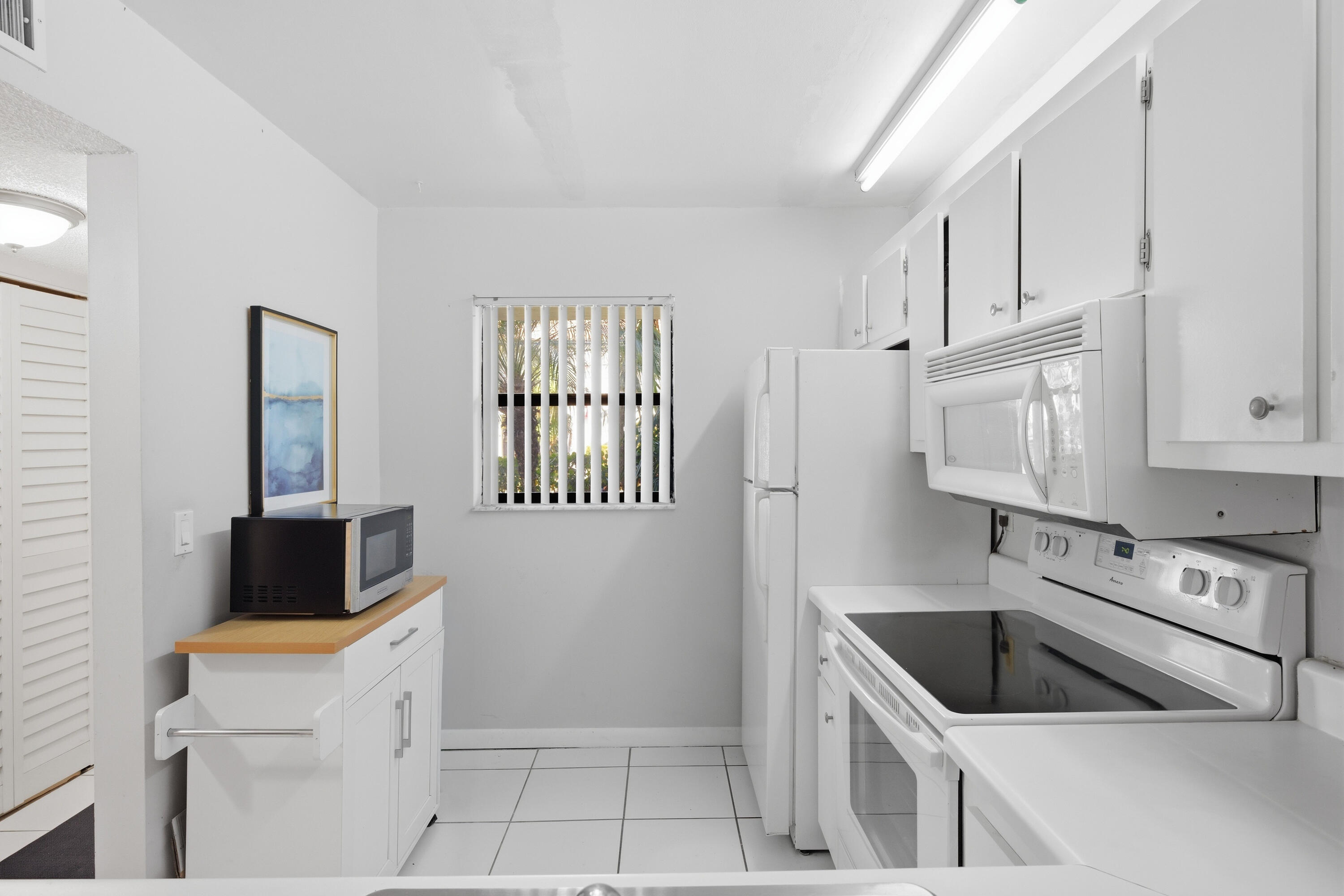 LUCERNE LAKES GOLF COLONY CONDOS 1 THRU 12 AND 14 - Residential