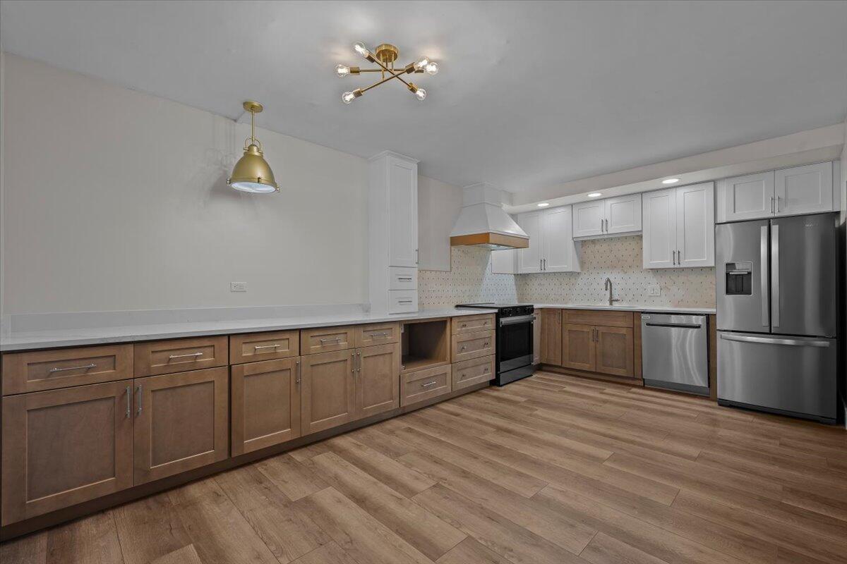 GLENWOOD TWNHS - Residential