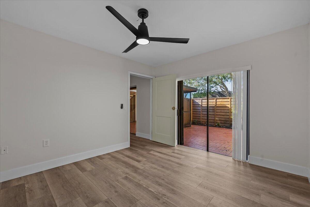 GLENWOOD TWNHS - Residential