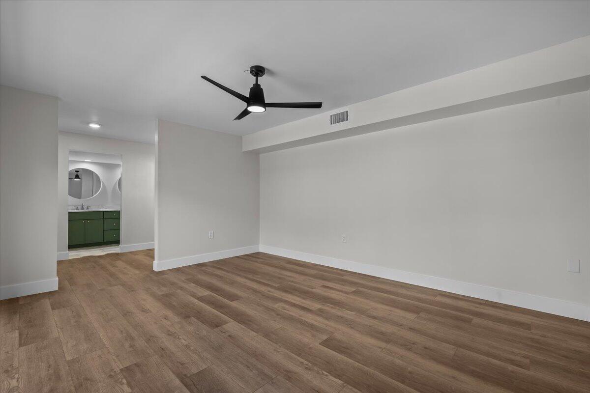 GLENWOOD TWNHS - Residential