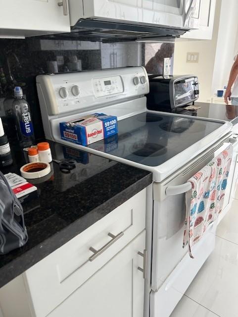 BLUE LAKE - Residential