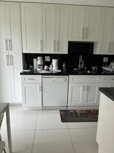 BLUE LAKE - Residential