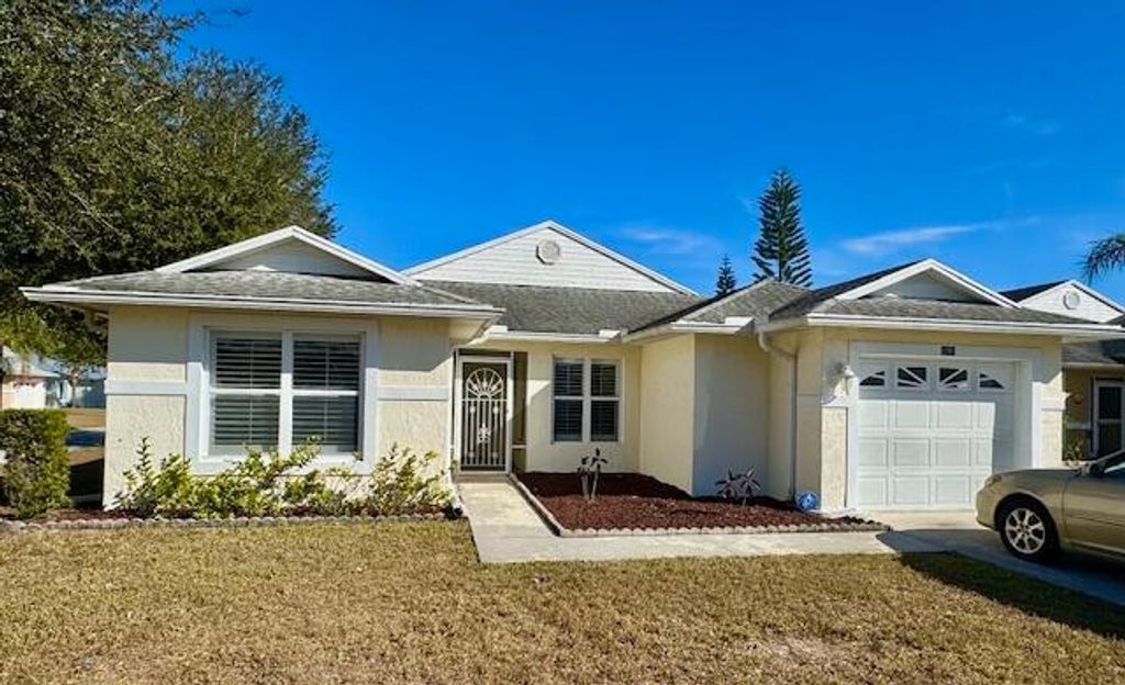 Photo of 6591 Picante Circle, Fort Pierce, FL 34951 (MLS # B26000833)