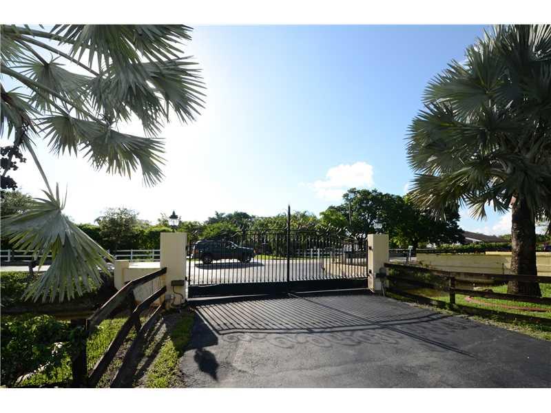 EVERGLADE LAND SALES CO - Residential