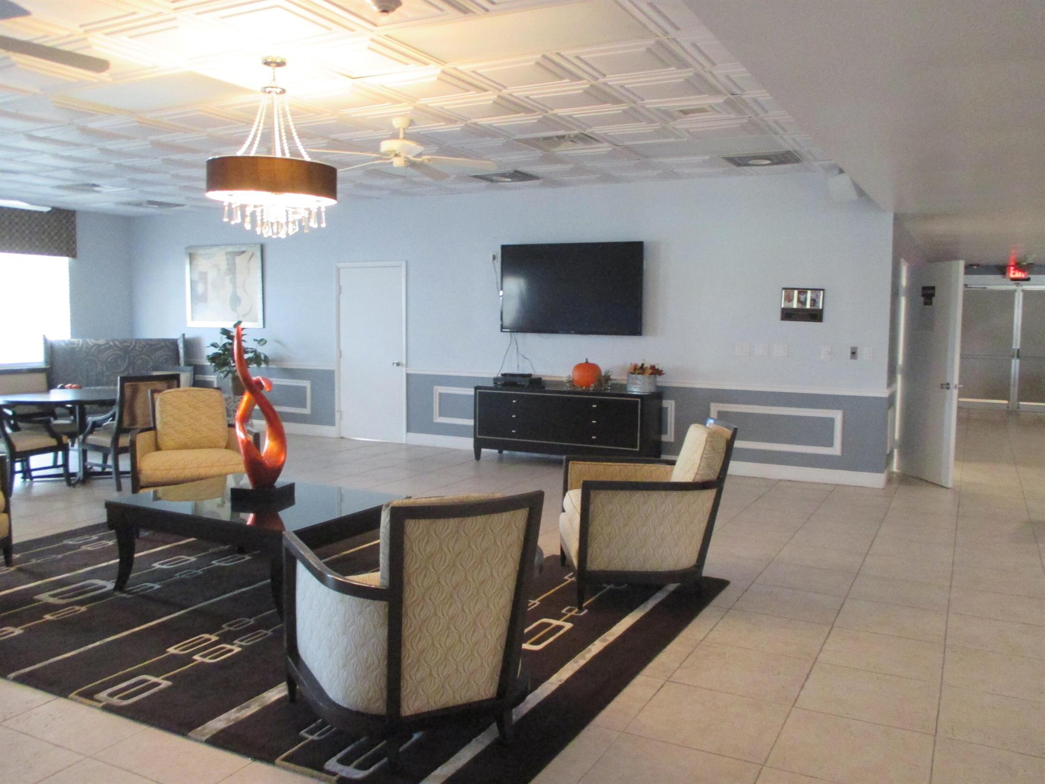 GOLDEN LAKES VILLAGE - Residential