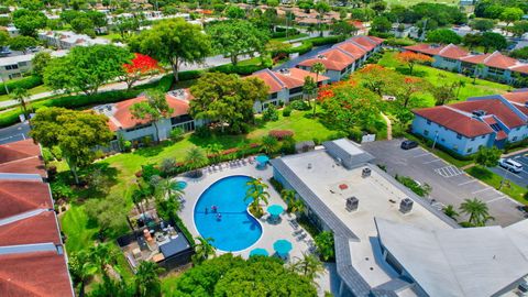 Tiny photo for 14849 Cumberland Drive #1060, Delray Beach, FL 33446 (MLS # B26054096)