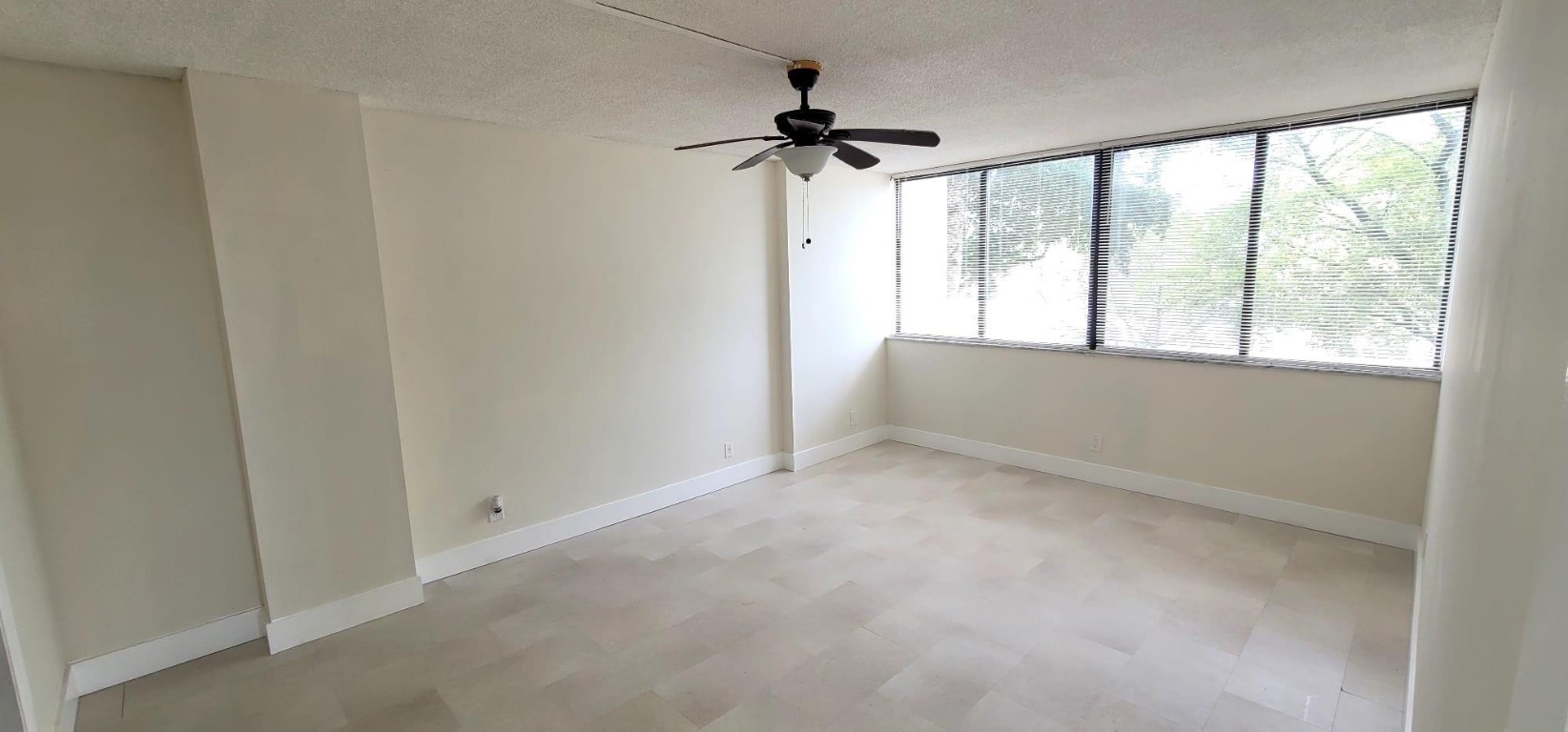 Inverrary Gardens - Residential