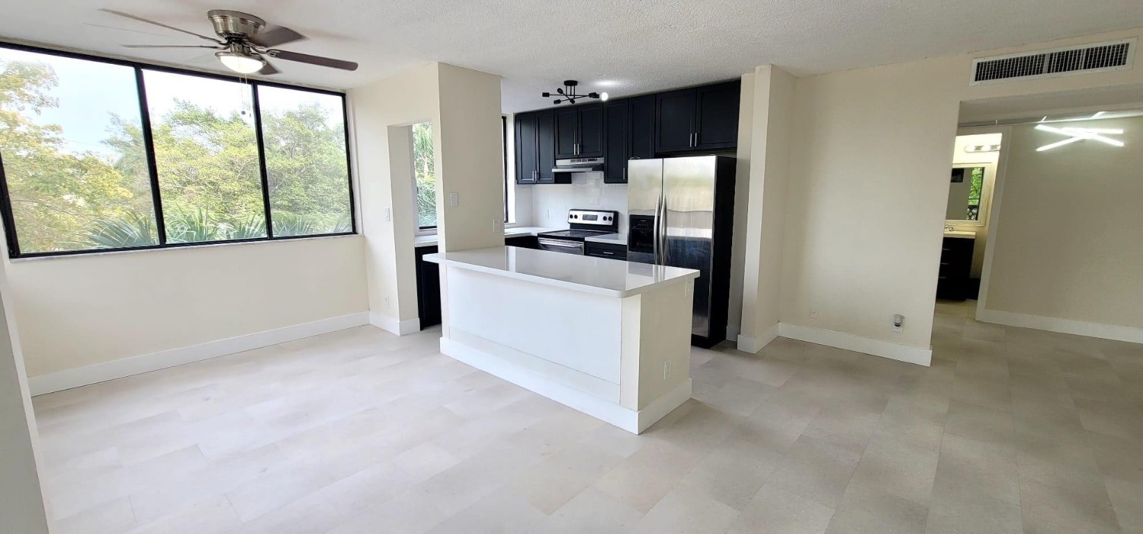 Inverrary Gardens - Residential