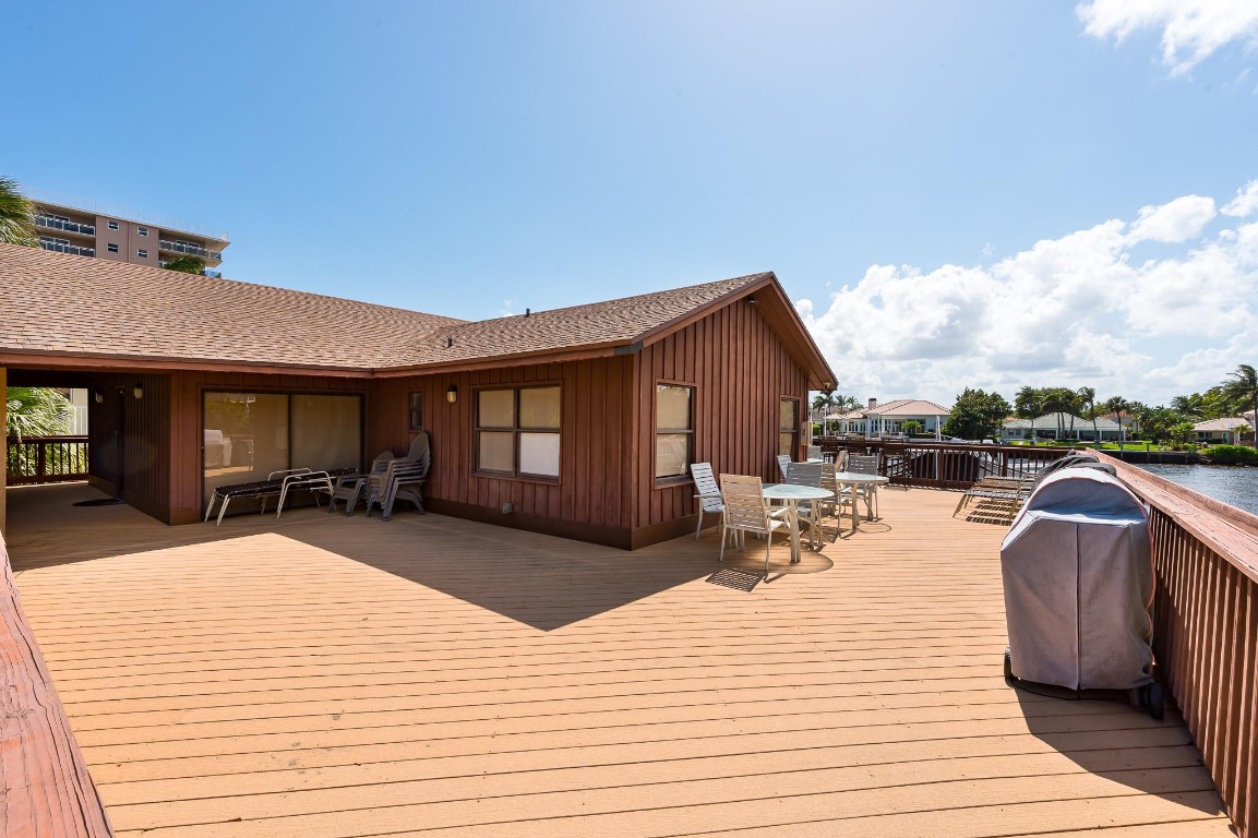 Overlook Condominium - Residential