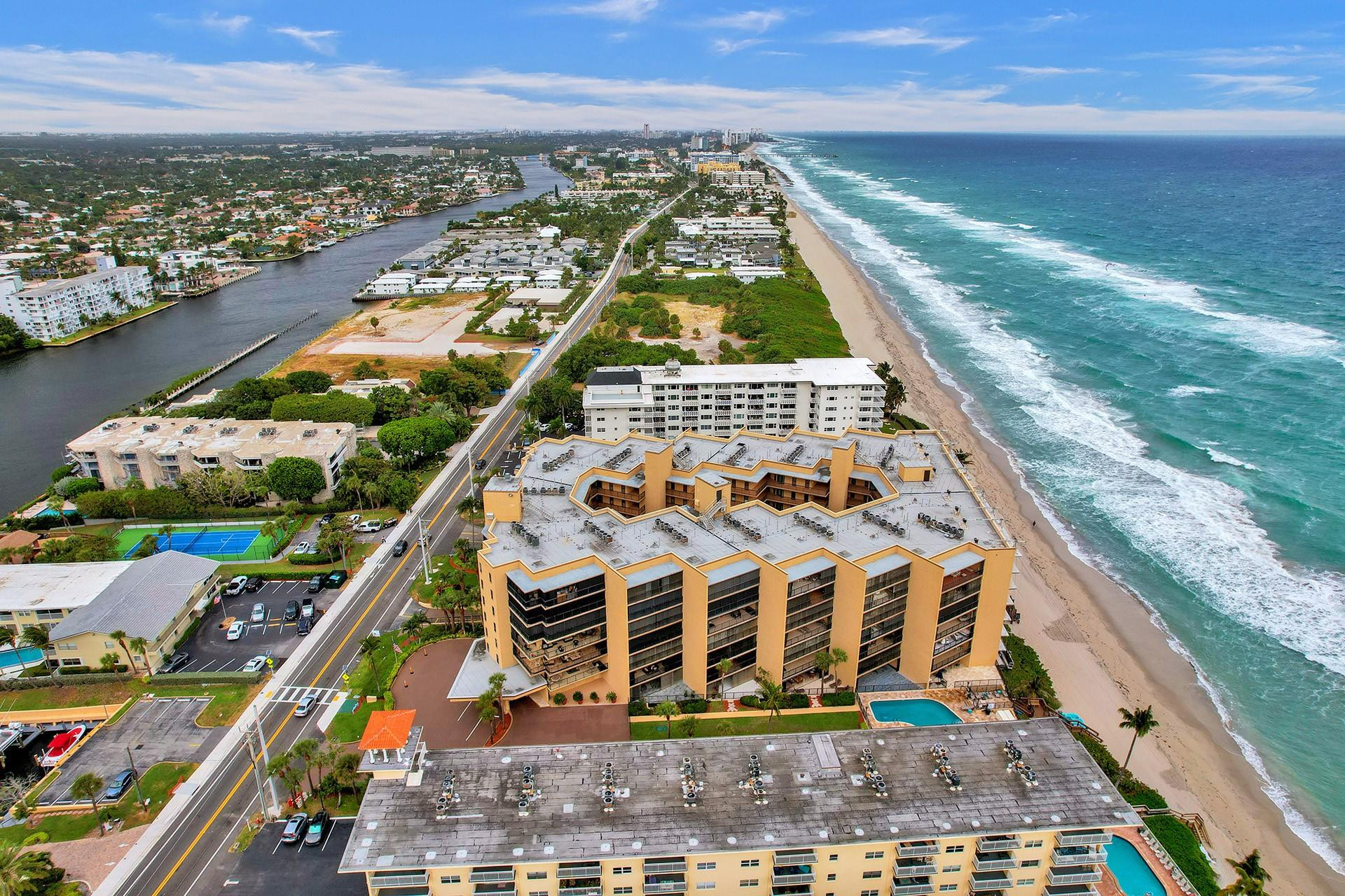 Overlook Condominium - Residential
