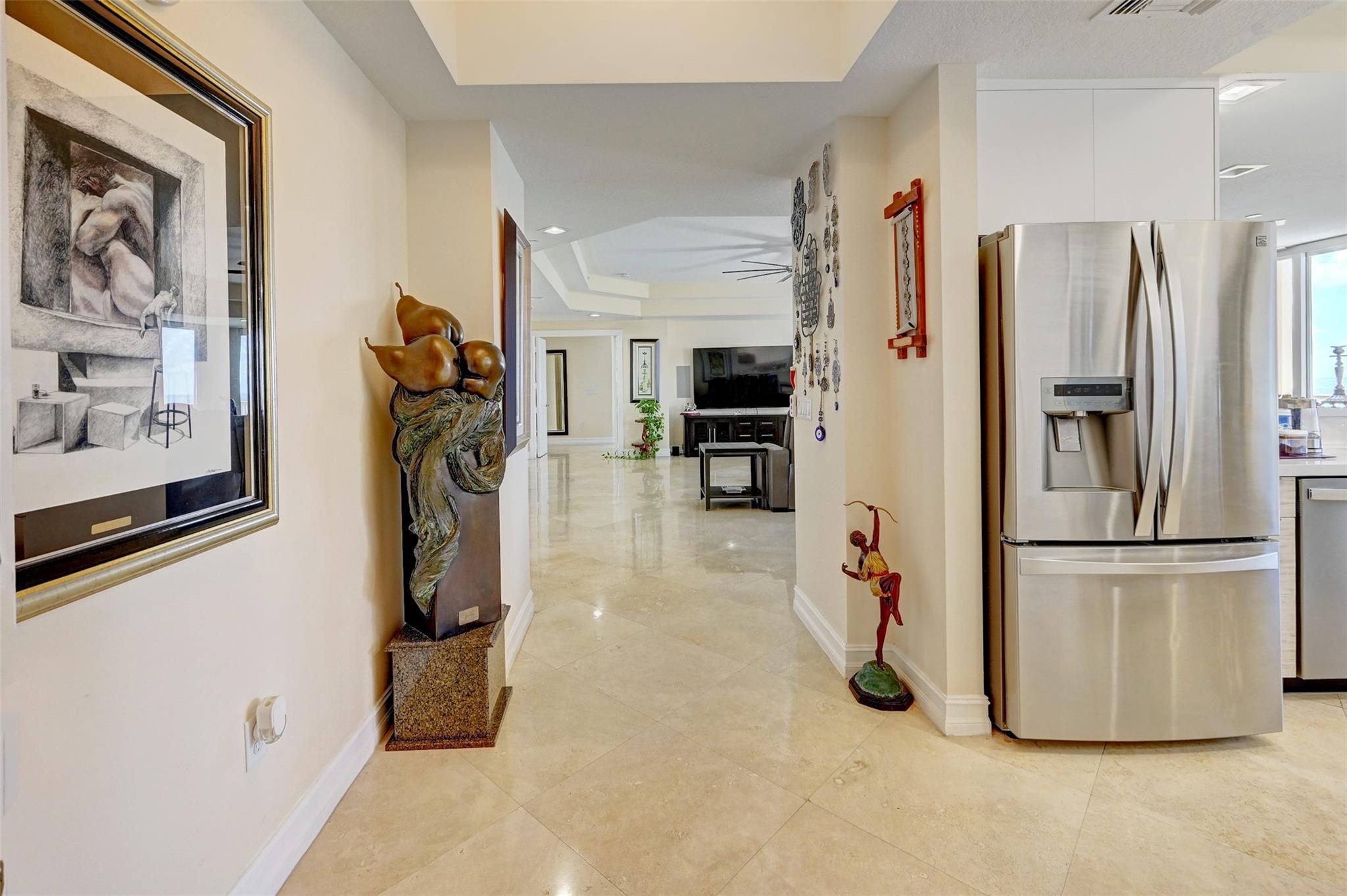 1395 S Ocean Blvd 804