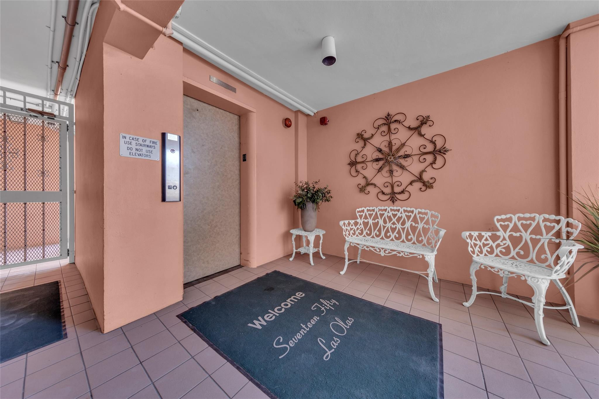 1750 Las Olas Co-op - Residential