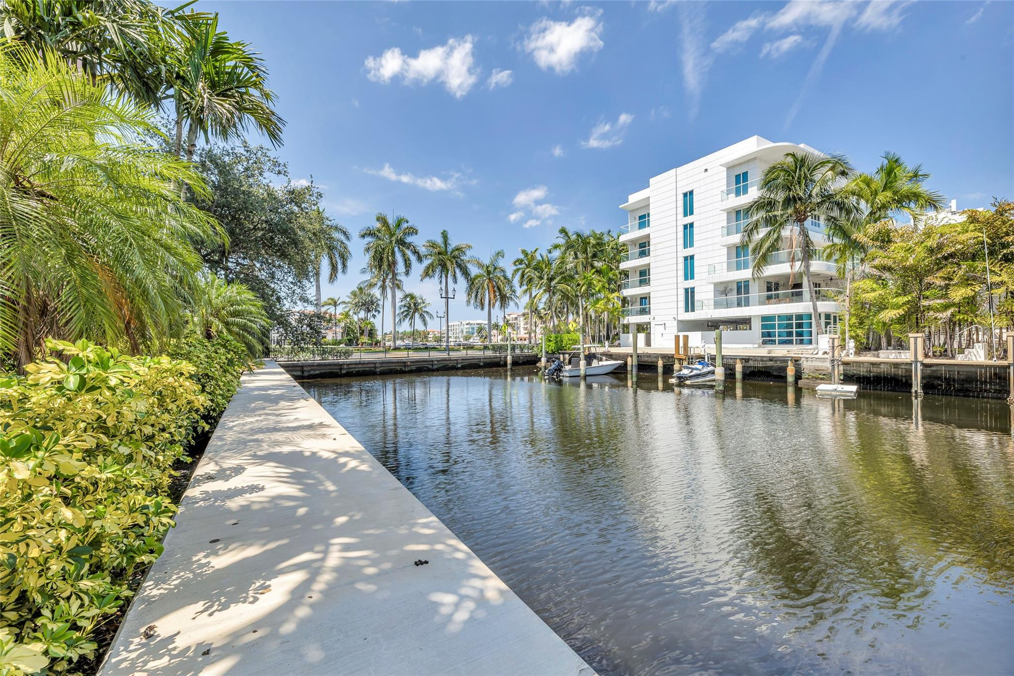 1750 Las Olas Co-op - Residential