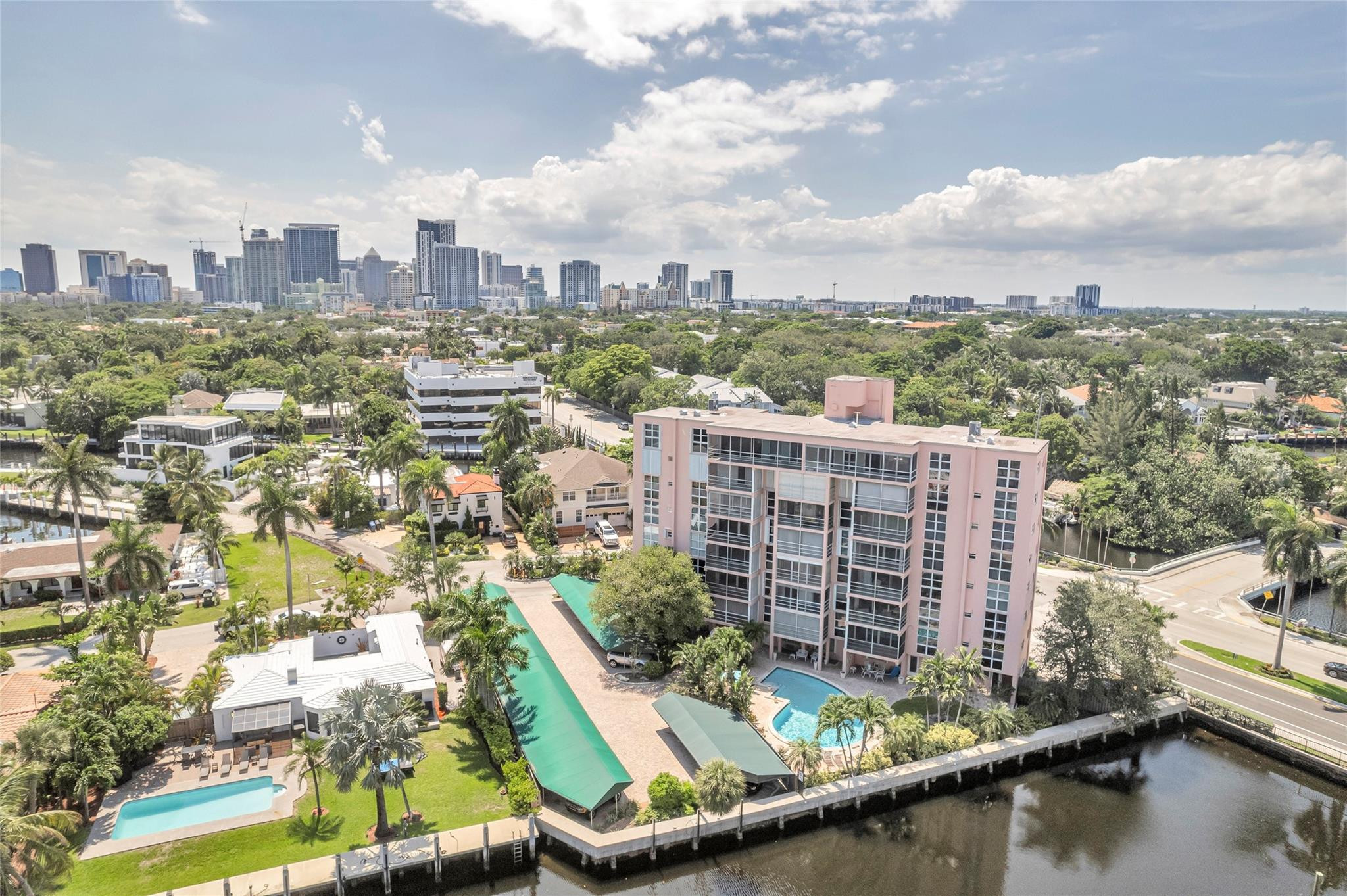 1750 Las Olas Co-op - Residential