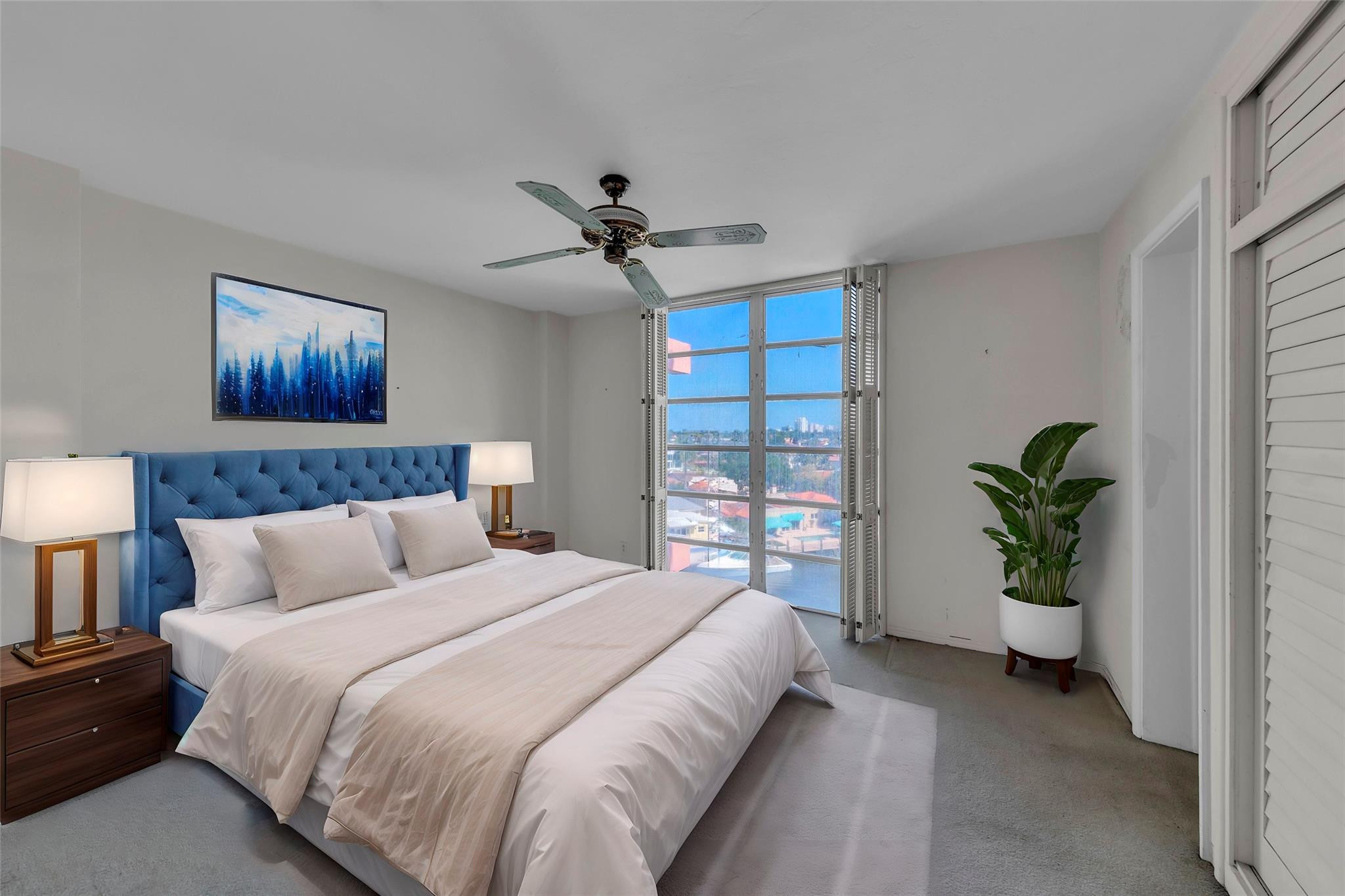 1750 Las Olas Co-op - Residential