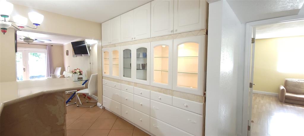 Pompano Beach, Florida 33062, United States, 1 Bedroom Bedrooms, ,2 BathroomsBathrooms,Residential,Active,222285